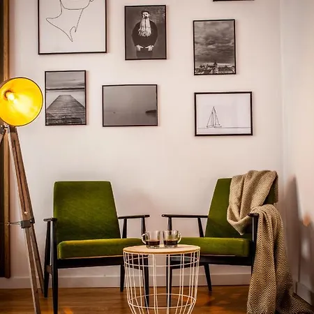 Apartament Sklodowska 22 オルシュティン